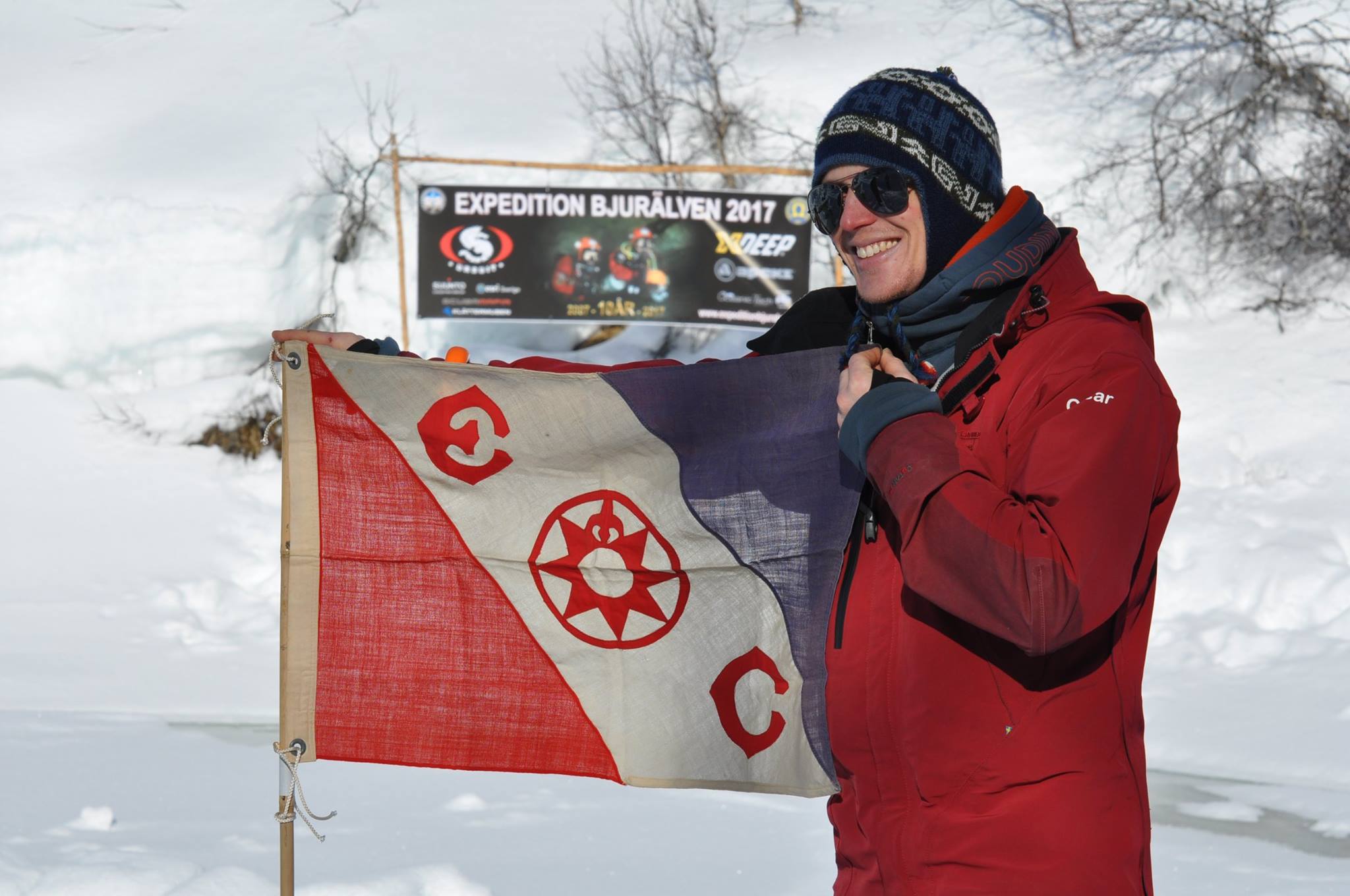 Flagga № 101 till Expedition Bjurälven i Jämtland - The Explorers Club ...